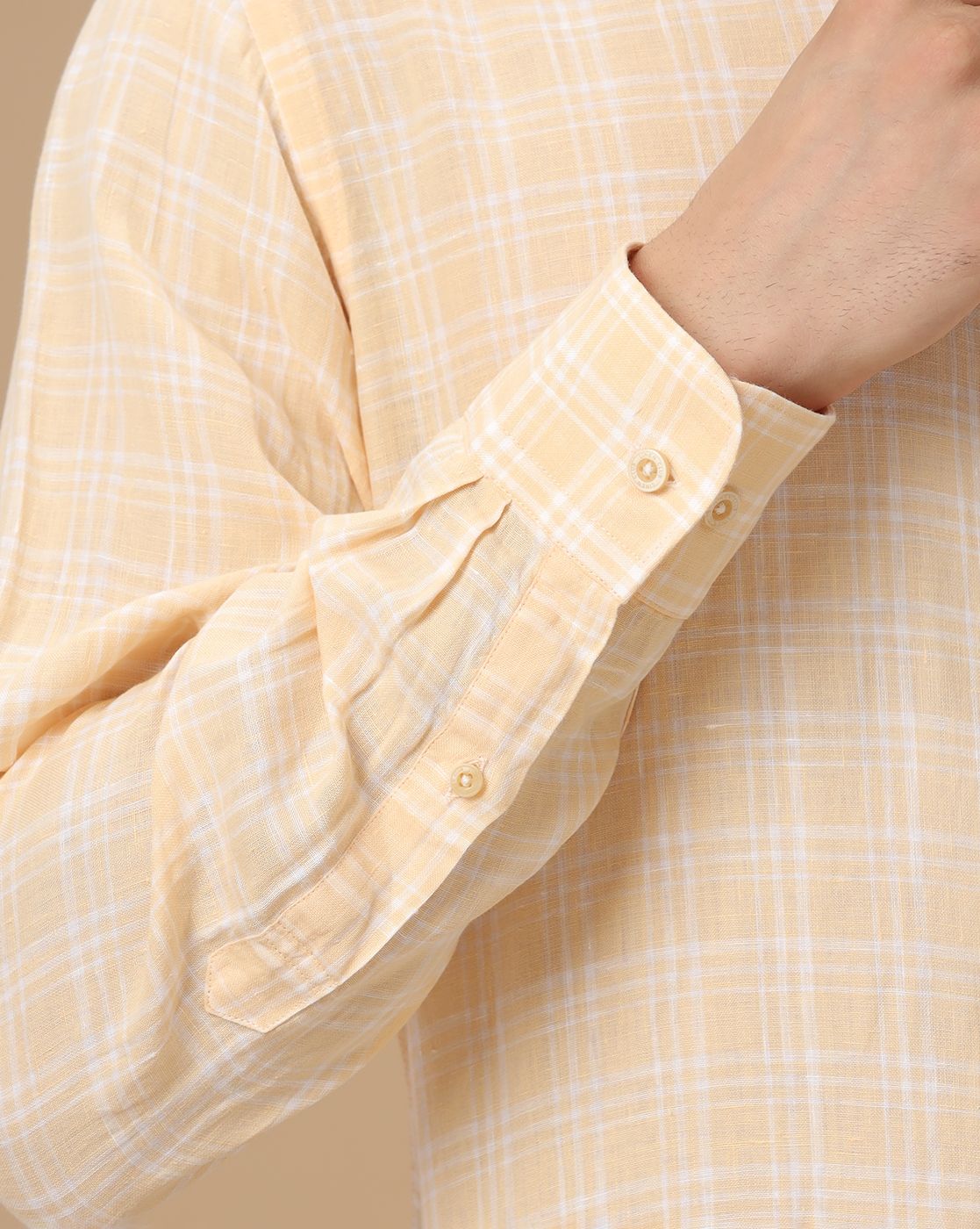 Men's Pure Linen Yellow Checked Contemporary Fit Full Sleeve Casual Shirt