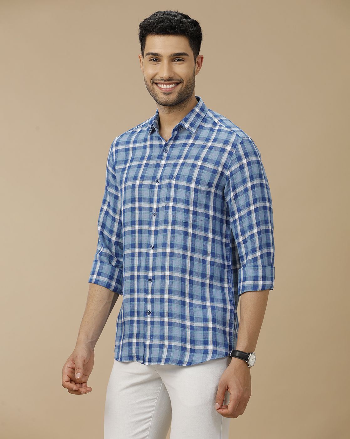 Men's Pure Linen Blue Checked Contemporary Fit Full Sleeve Casual Shirt