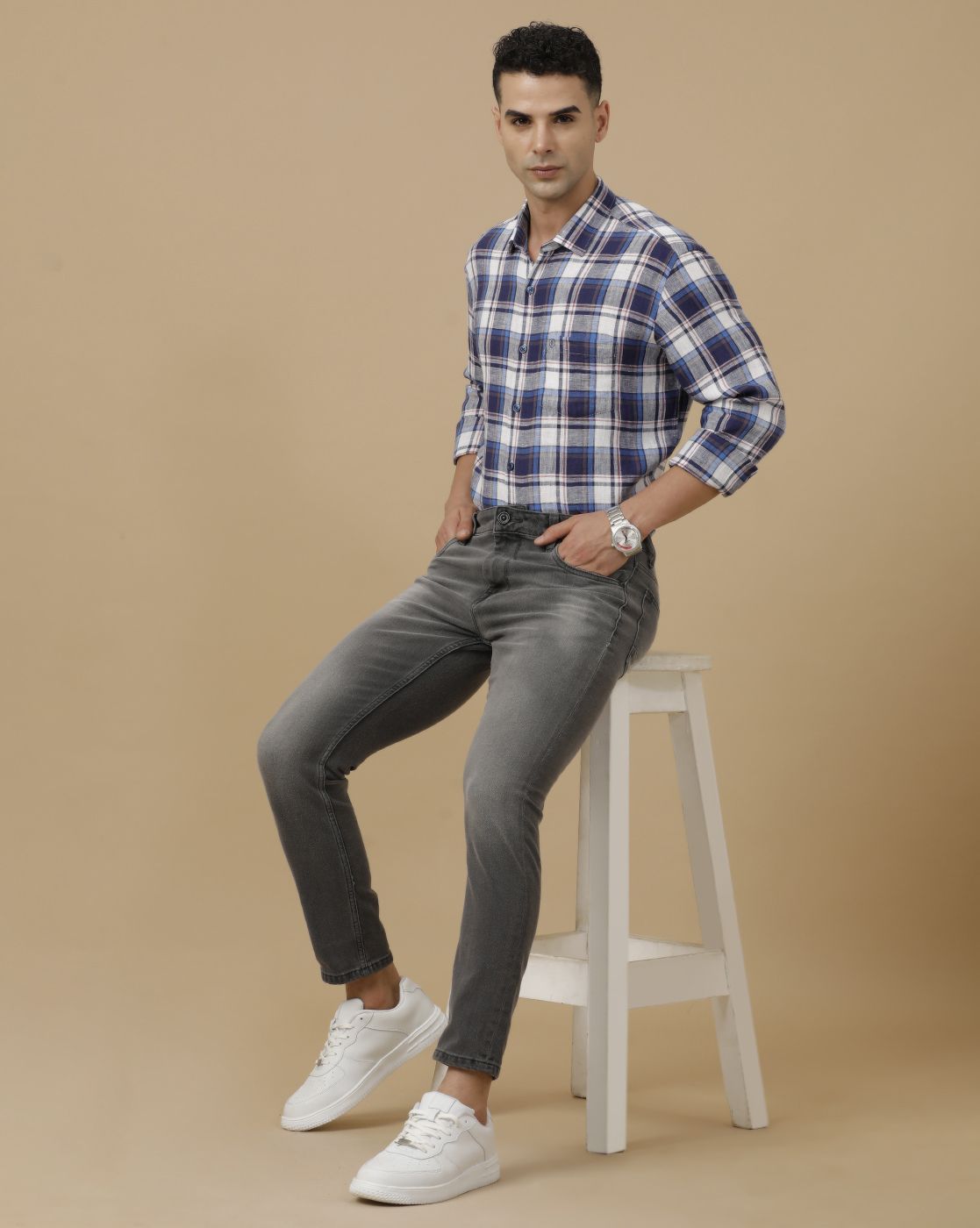 Linen Club Men's Pure Linen Blue Checked Contemporary Fit Full Sleeve Casual Shirt