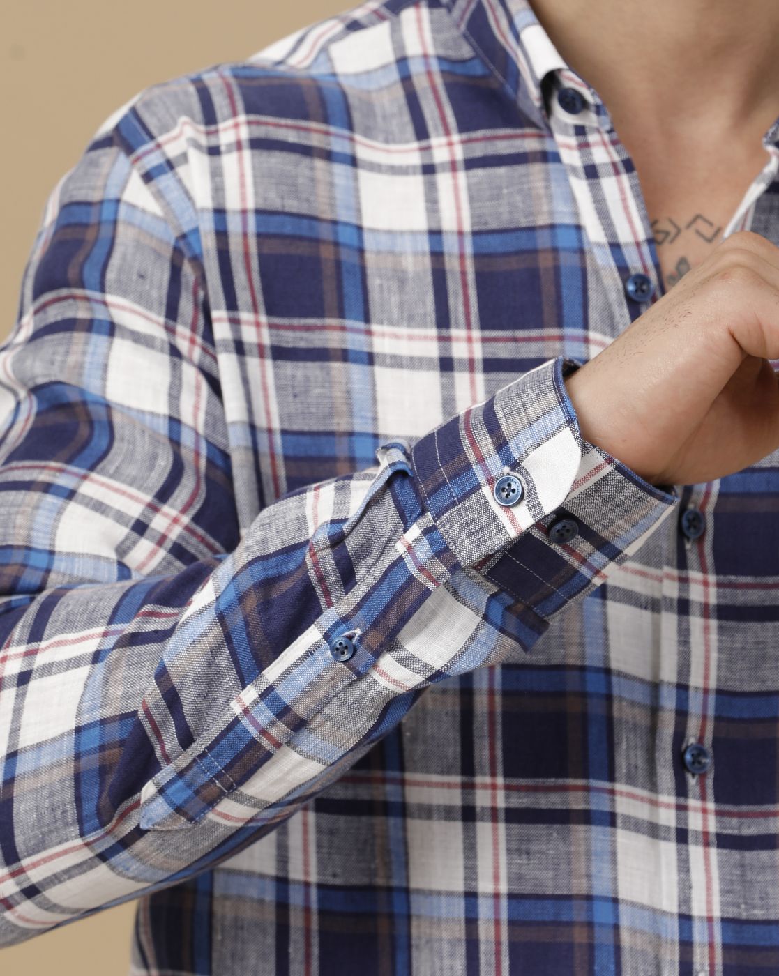 Linen Club Men's Pure Linen Blue Checked Contemporary Fit Full Sleeve Casual Shirt