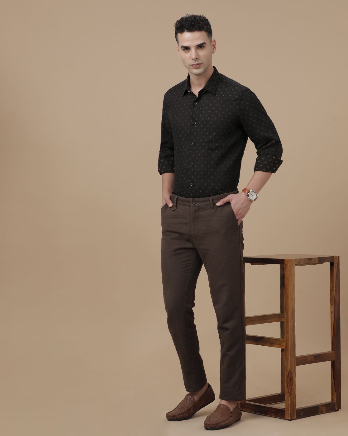 Linen Club Men's Pure Linen Black Dobby Contemporary Fit Full Sleeve Casual Shirt