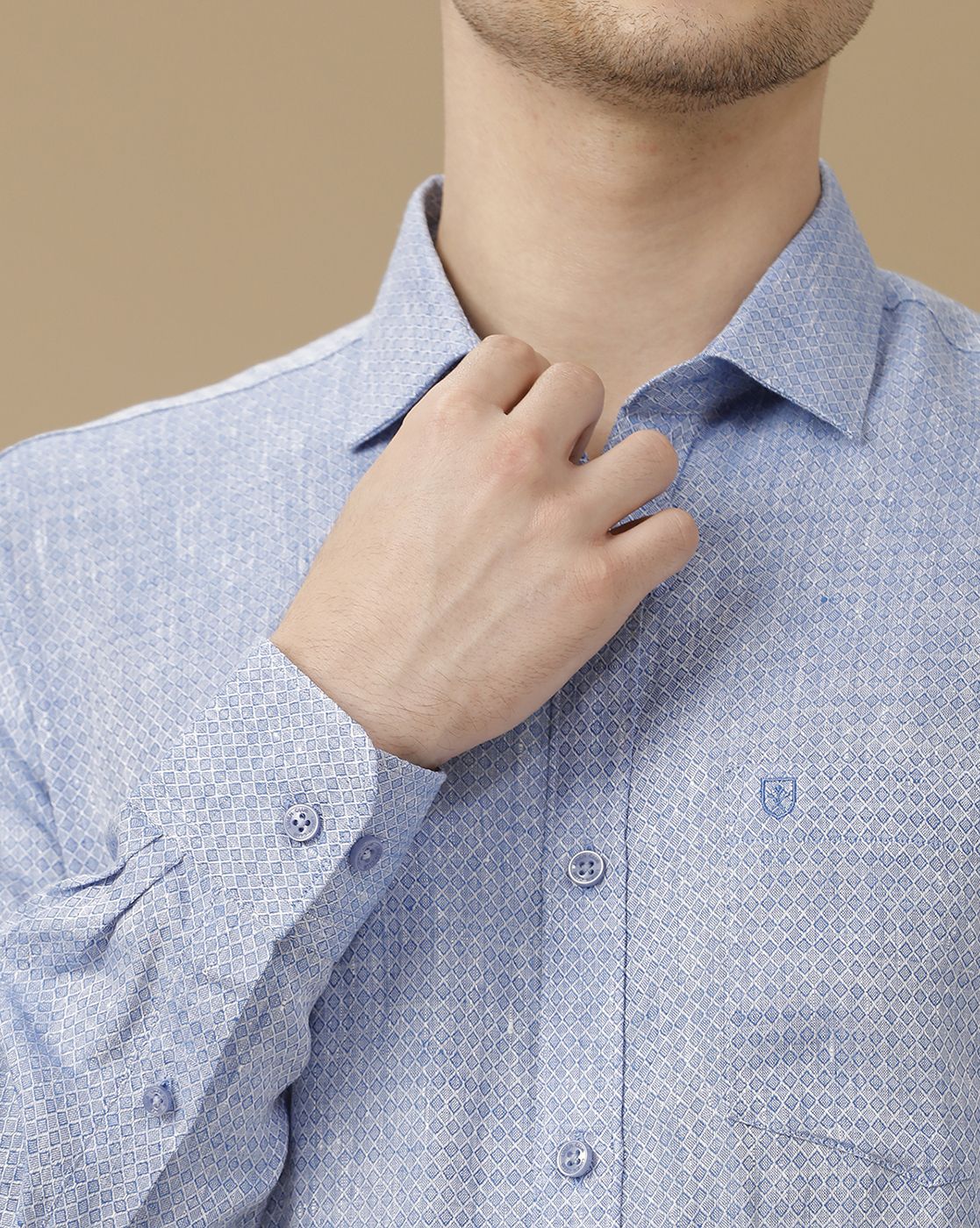 Men's Pure Linen Blue Printed Contemporary Fit Full Sleeve Casual Shirt