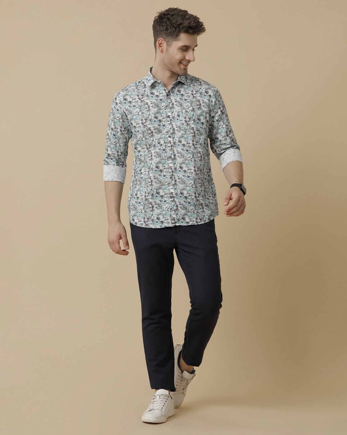 Men's Linen Rich Green Printed Contemporary Fit Full Sleeve Sleeve Casual Shirt
