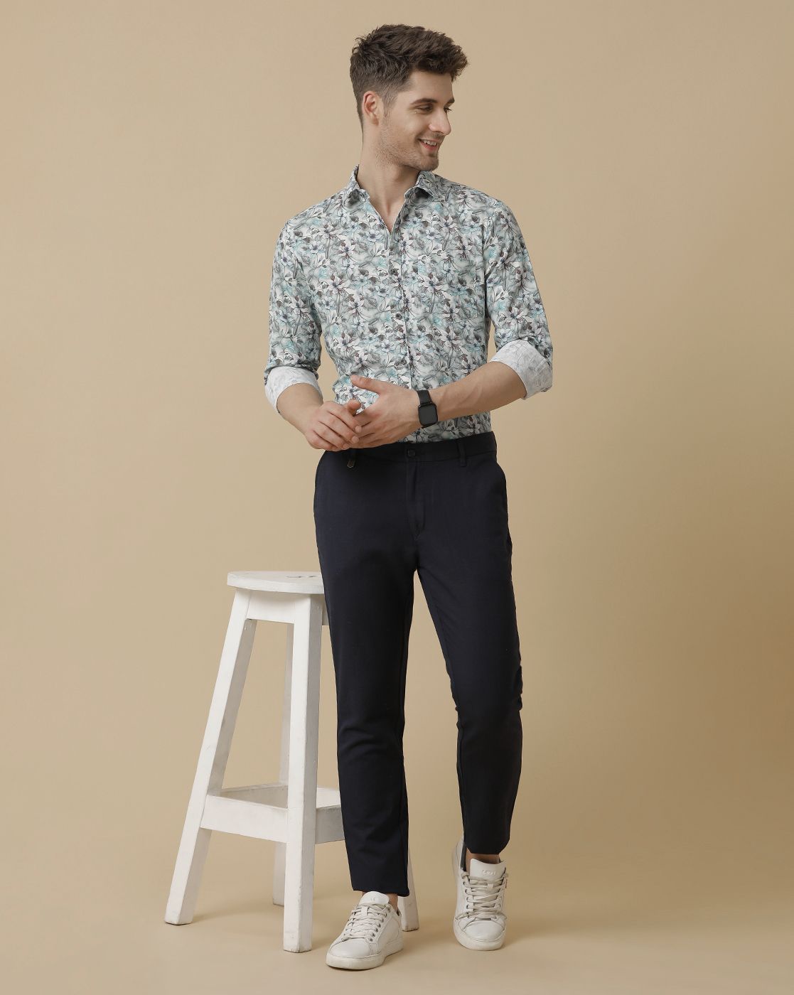 Men's Linen Rich Green Printed Contemporary Fit Full Sleeve Sleeve Casual Shirt