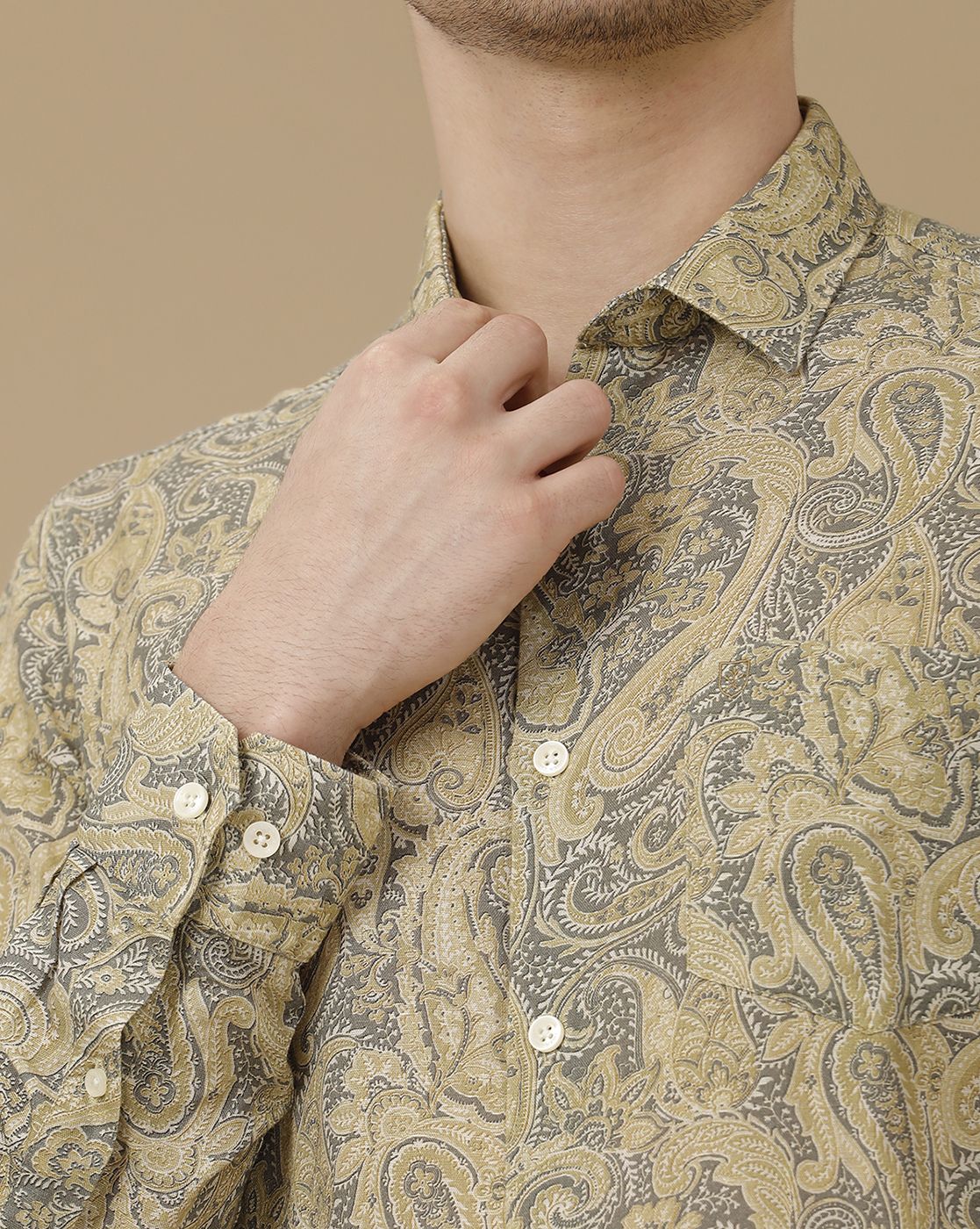 Men's Linen Rich Green Printed Contemporary Fit Full Sleeve Casual Shirt