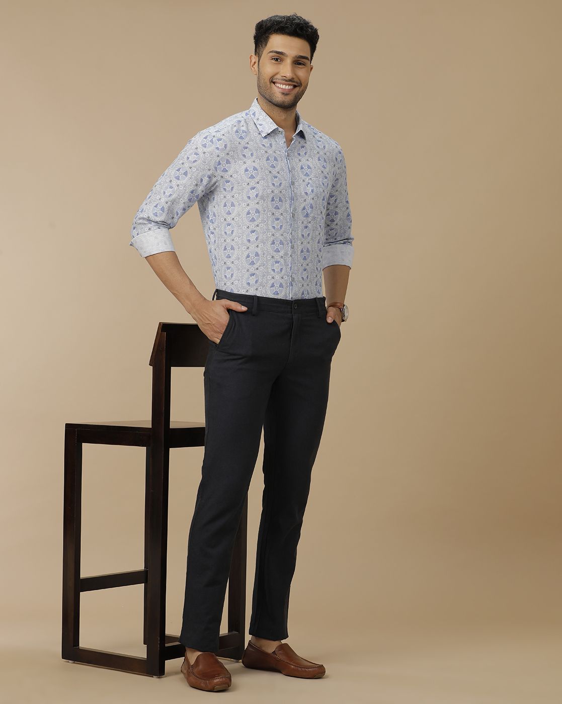 Men's Linen Rich Blue Printed Contemporary Fit Full Sleeve Casual Shirt