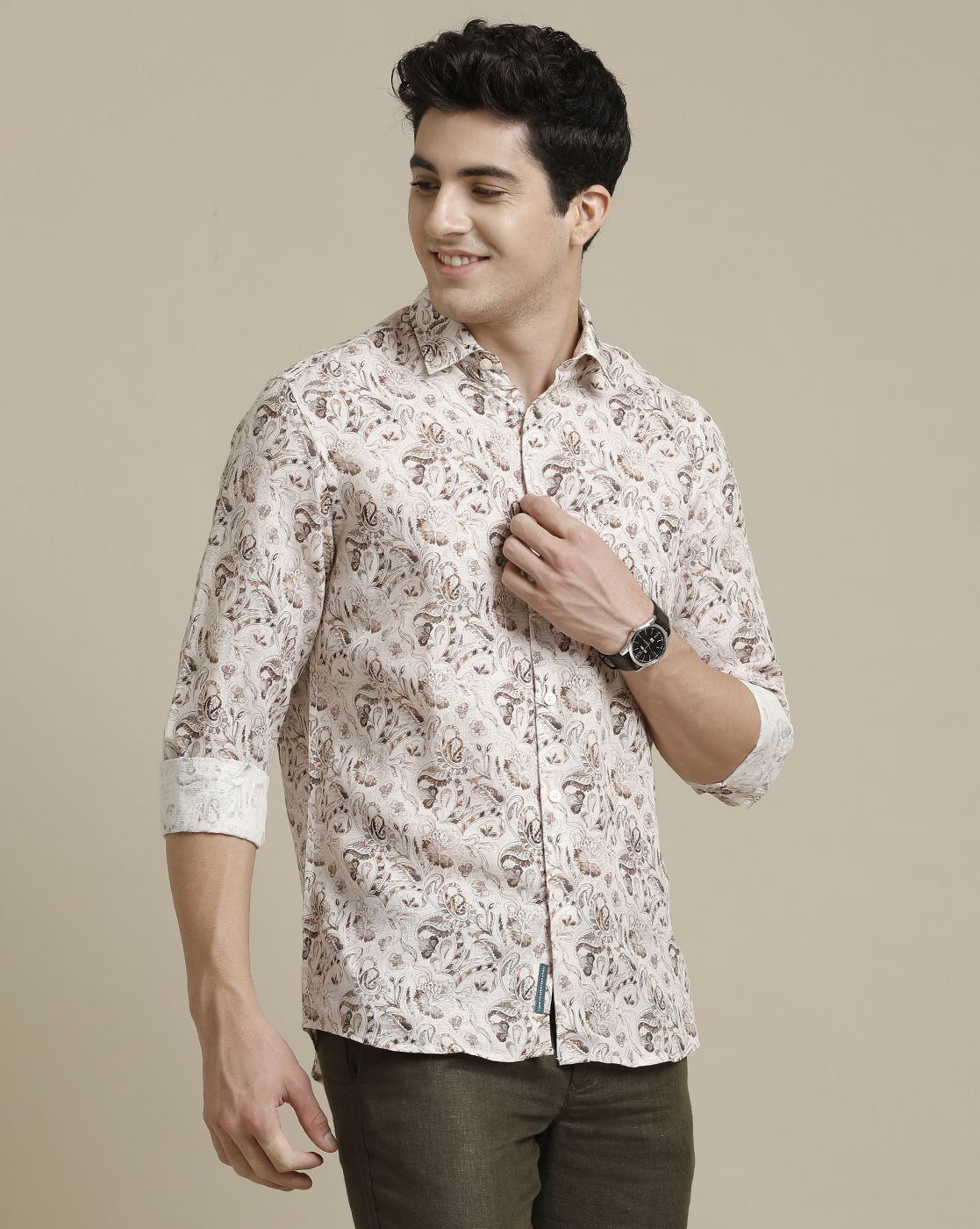 Men's Pure Linen Multicolor Printed Contemporary Fit Full Sleeve Sleeve Casual Shirt
