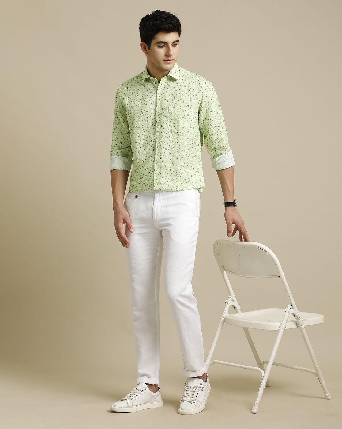 Men's Pure Linen Green Printed Contemporary Fit Full Sleeve Casual Shirt