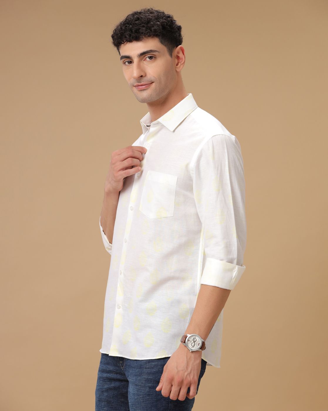 Men's Pure Linen Yellow Printed Contemporary Fit Full Sleeve Casual Shirt