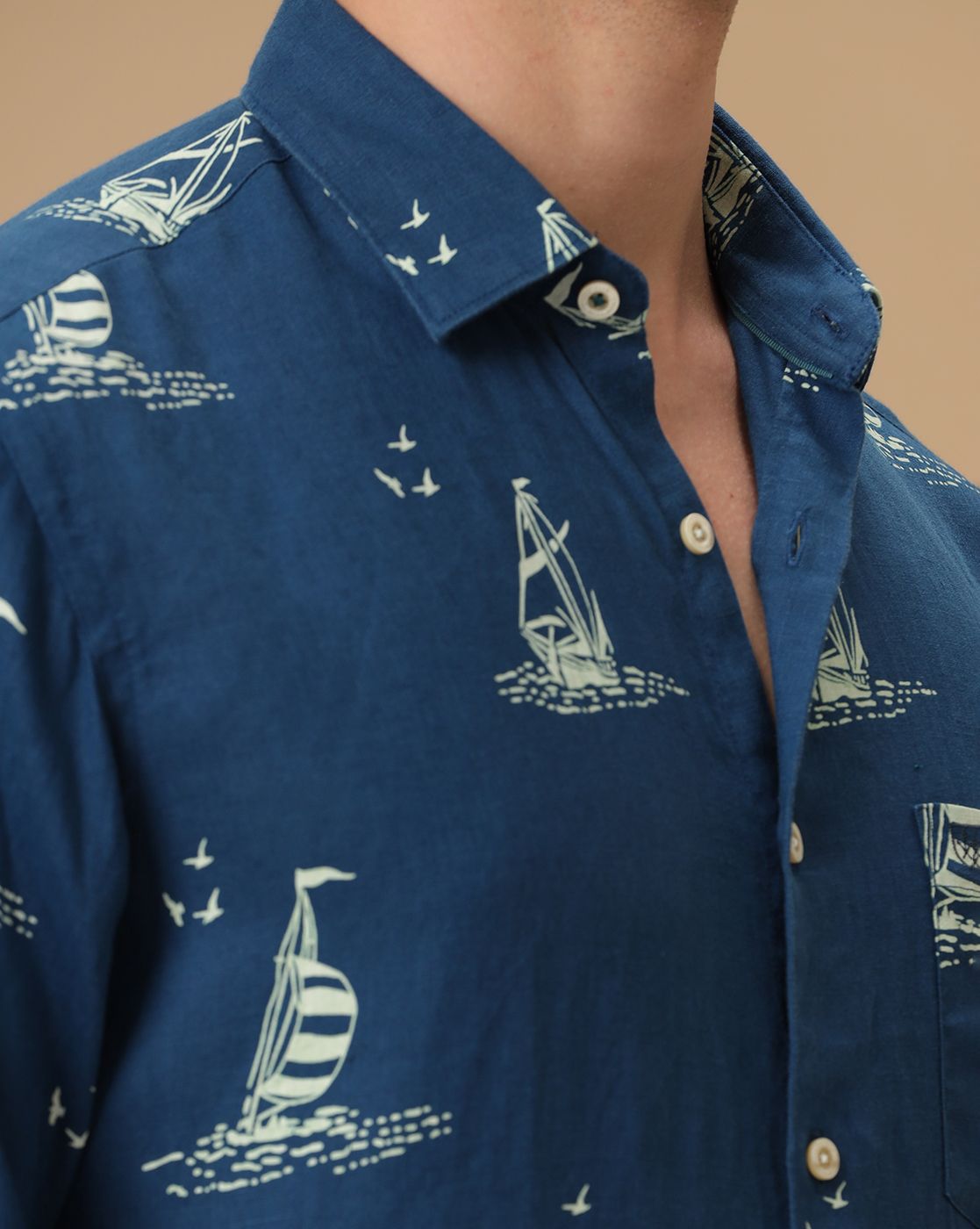 Men's Pure Linen Blue Printed Contemporary Fit Full Sleeve Casual Shirt