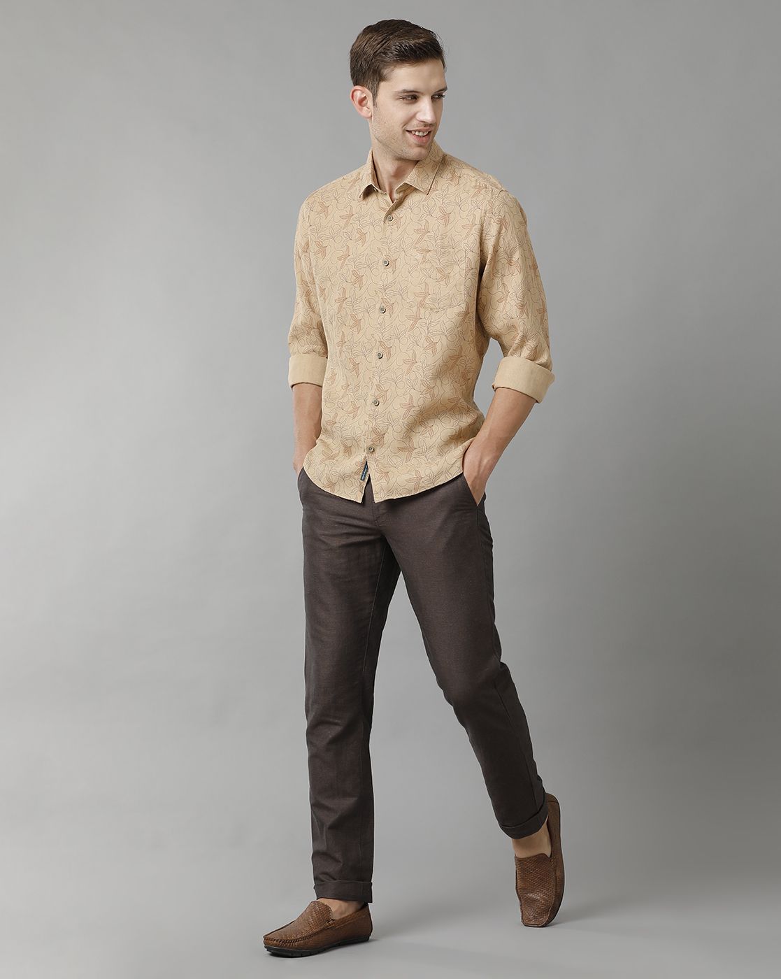 Men's Pure Linen Brown Printed Contemporary Fit Full Sleeve Sleeve Casual Shirt
