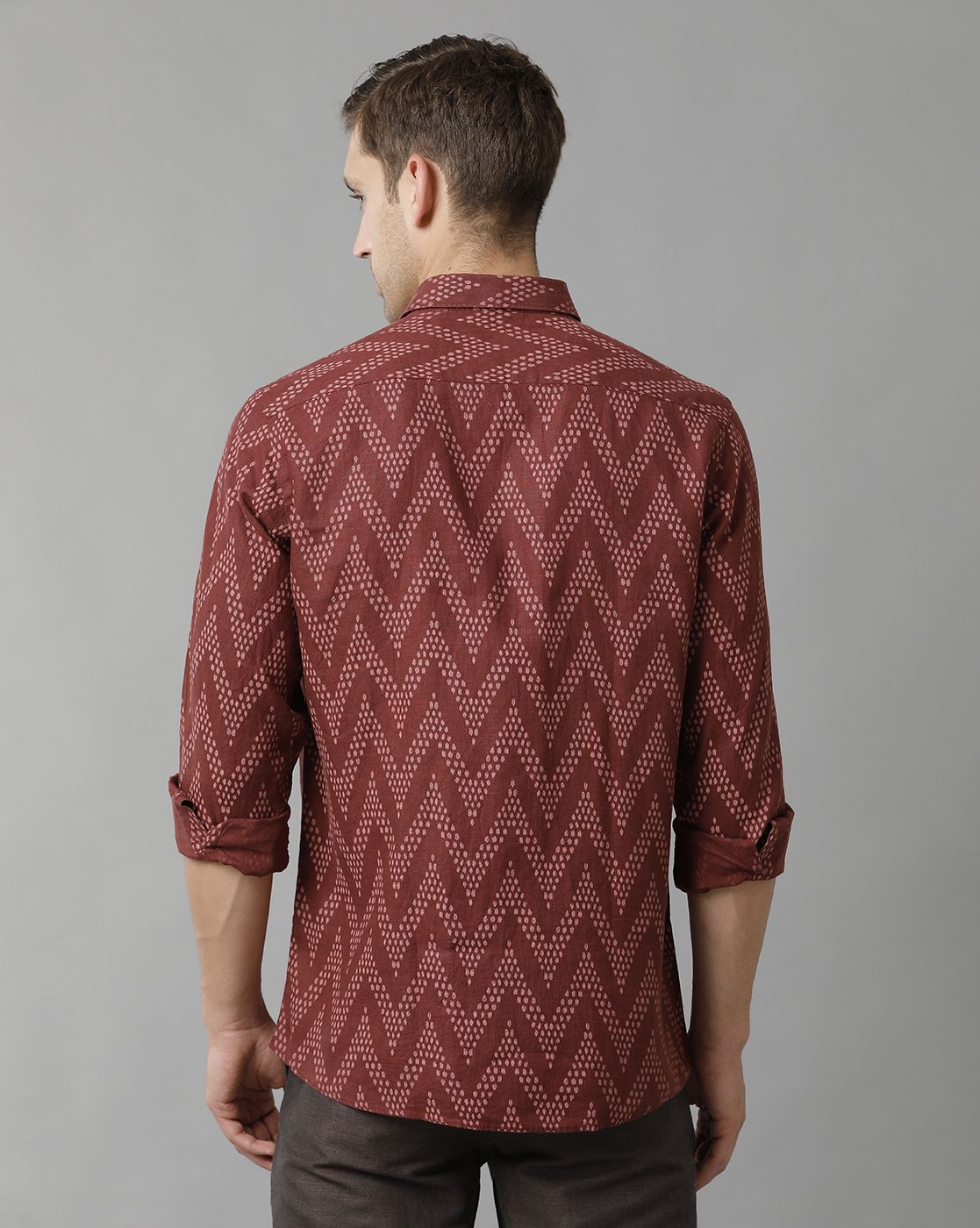 Men's Pure Linen Maroon Printed Contemporary Fit Full Sleeve Sleeve Casual Shirt