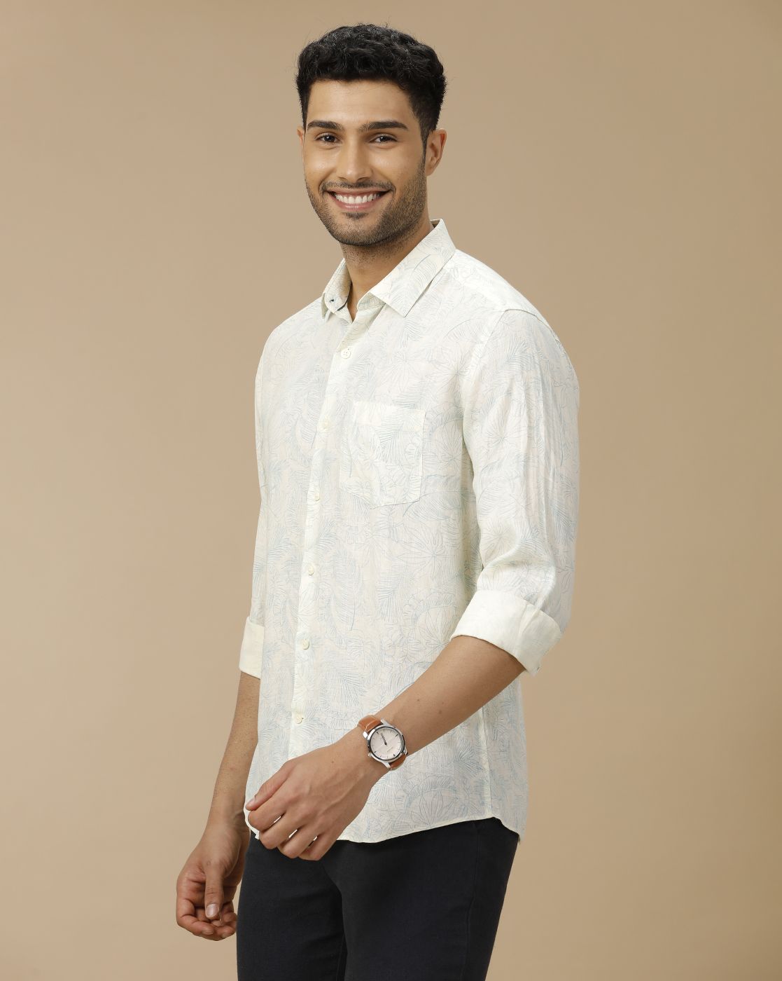 Men's Pure Linen Off White Printed Contemporary Fit Full Sleeve Casual Shirt