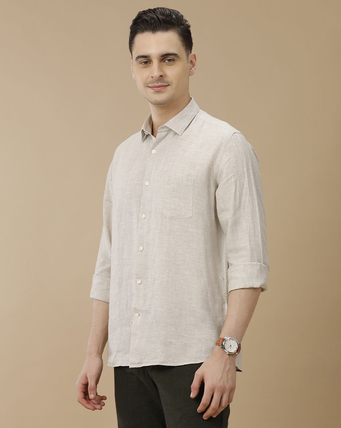 Men's Pure Linen Beige Solid Contemporary Fit Full Sleeve Casual Shirt