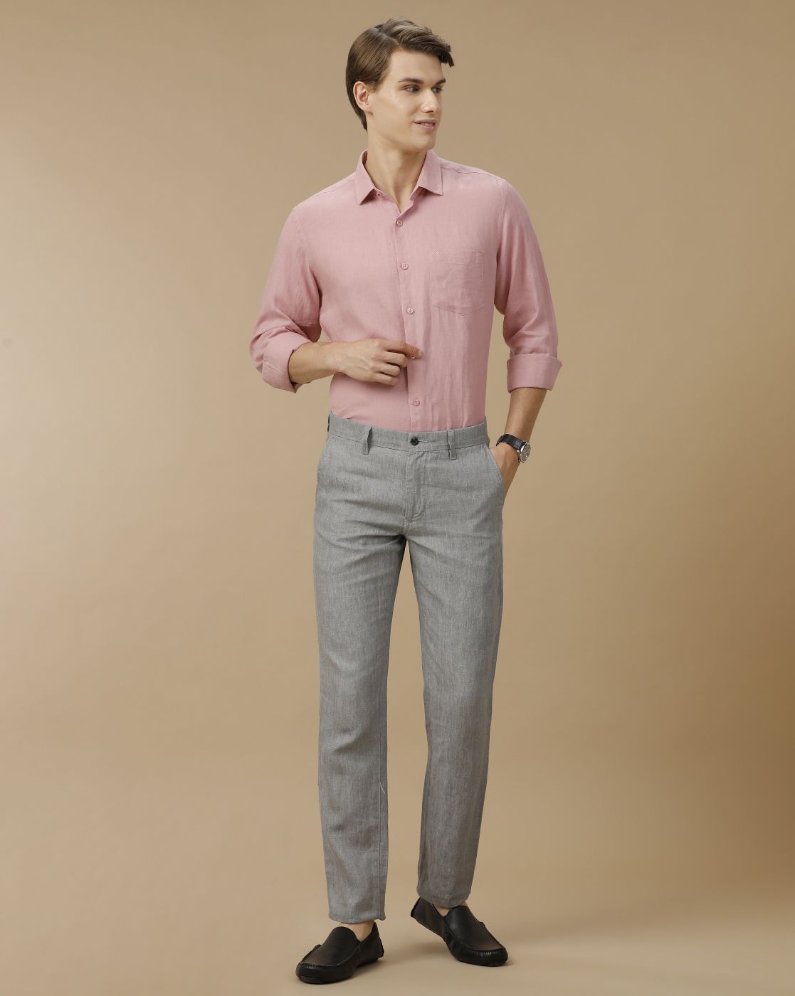 Men's Pure Linen Pink Solid Contemporary Fit Full Sleeve Casual Shirt