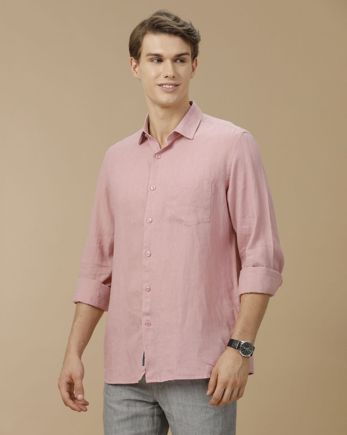 Men's Pure Linen Pink Solid Contemporary Fit Full Sleeve Casual Shirt