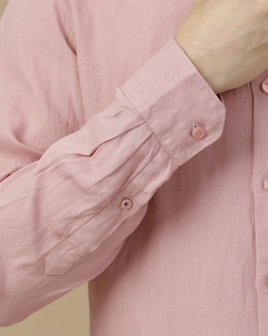 Men's Pure Linen Pink Solid Contemporary Fit Full Sleeve Casual Shirt