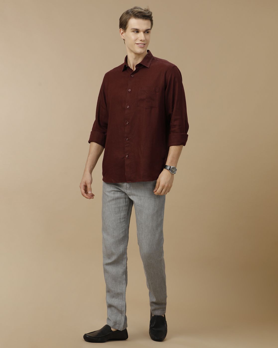 Men's Pure Linen Maroon Solid Contemporary Fit Full Sleeve Casual Shirt