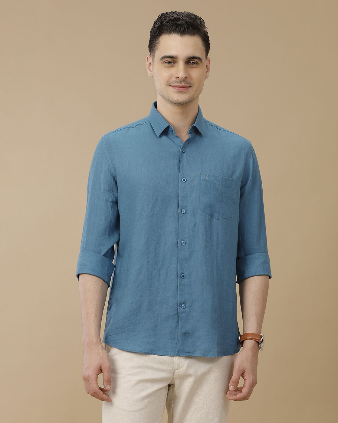 Men's Pure Linen Blue Solid Contemporary Fit Full Sleeve Casual Shirt