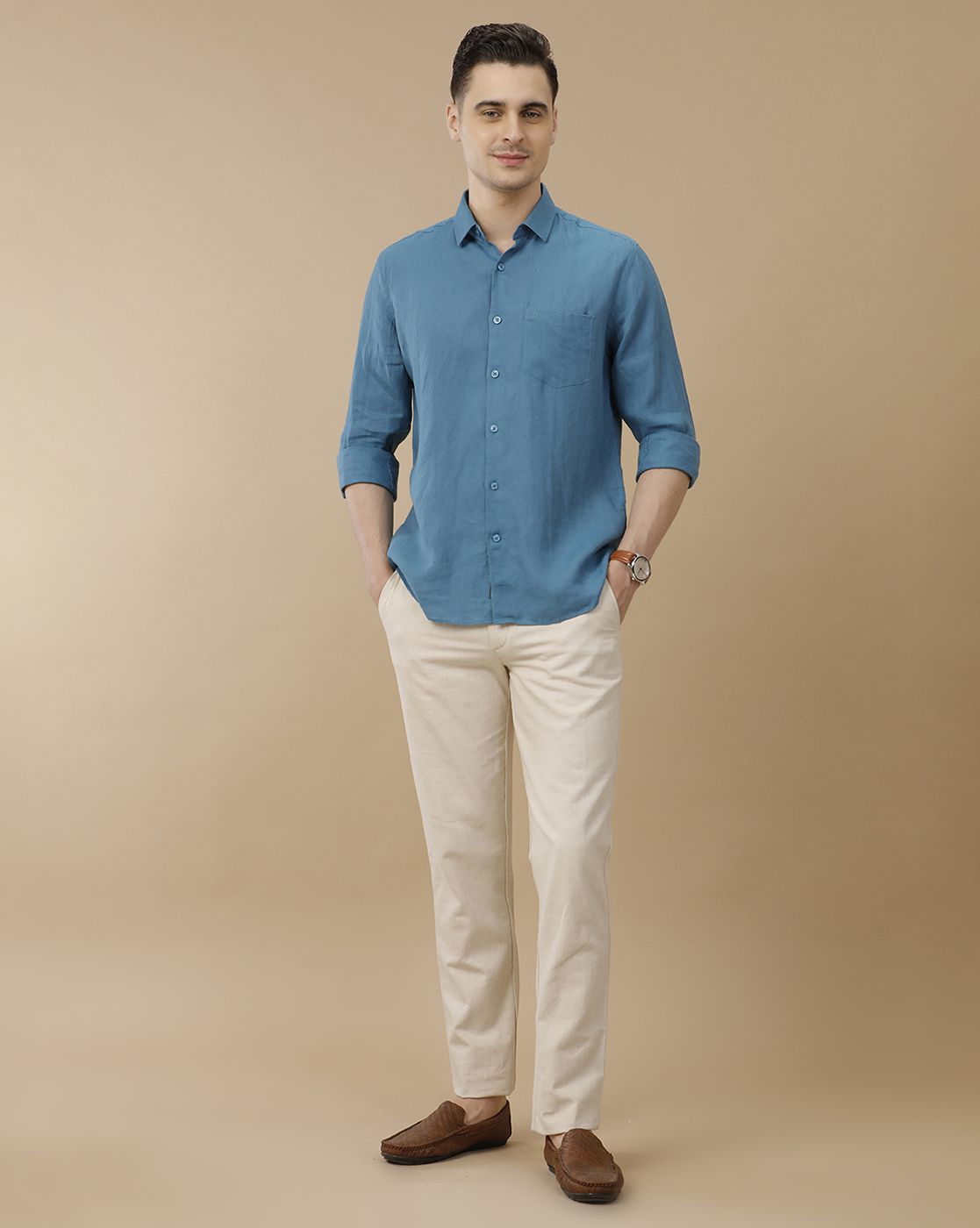 Men's Pure Linen Blue Solid Contemporary Fit Full Sleeve Casual Shirt