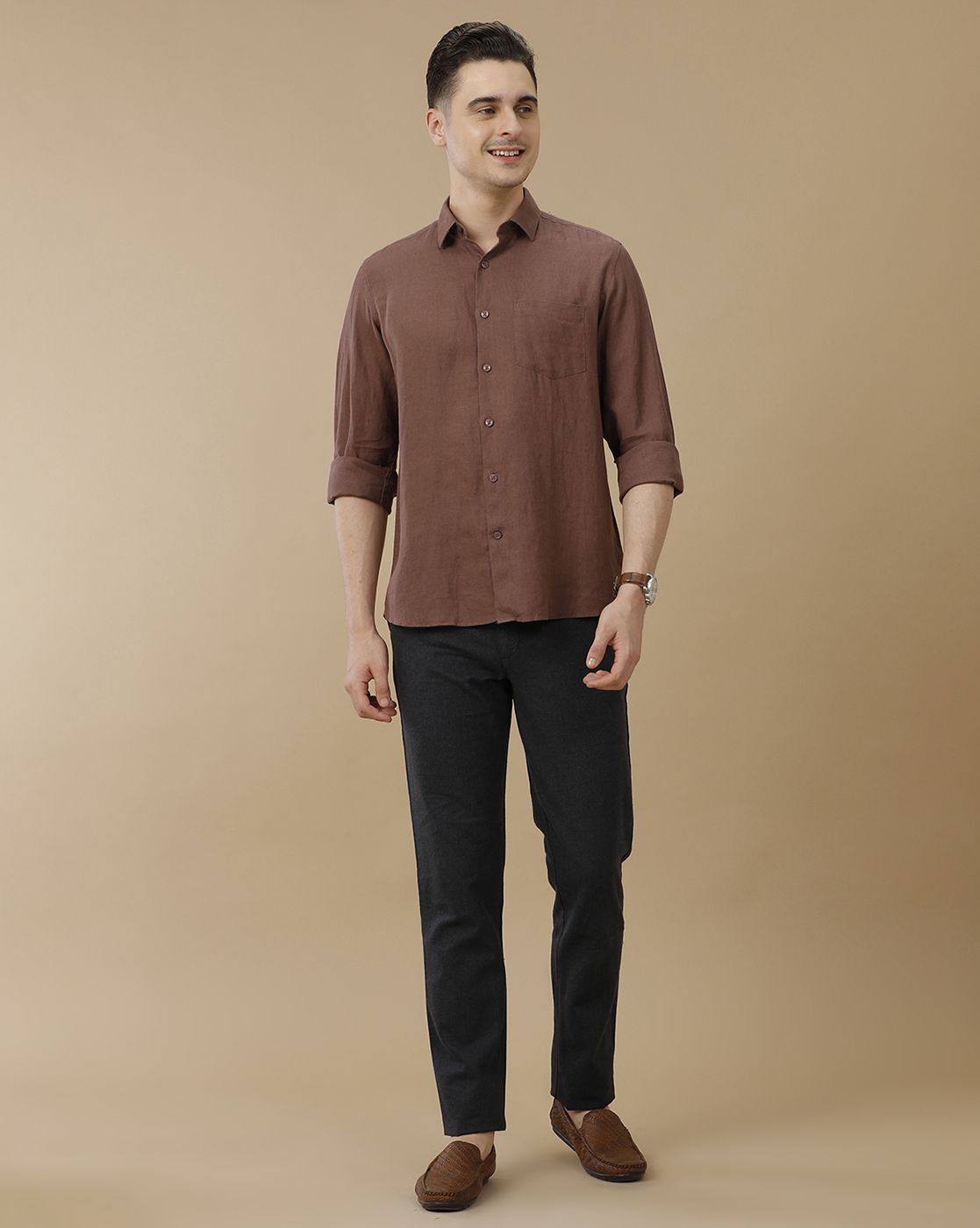 Men's Pure Linen Brown Solid Contemporary Fit Full Sleeve Casual Shirt