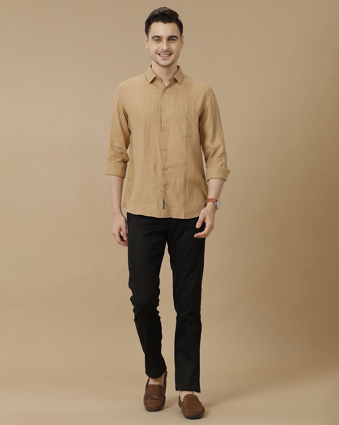 Men's Pure Linen Brown Solid Contemporary Fit Full Sleeve Casual Shirt