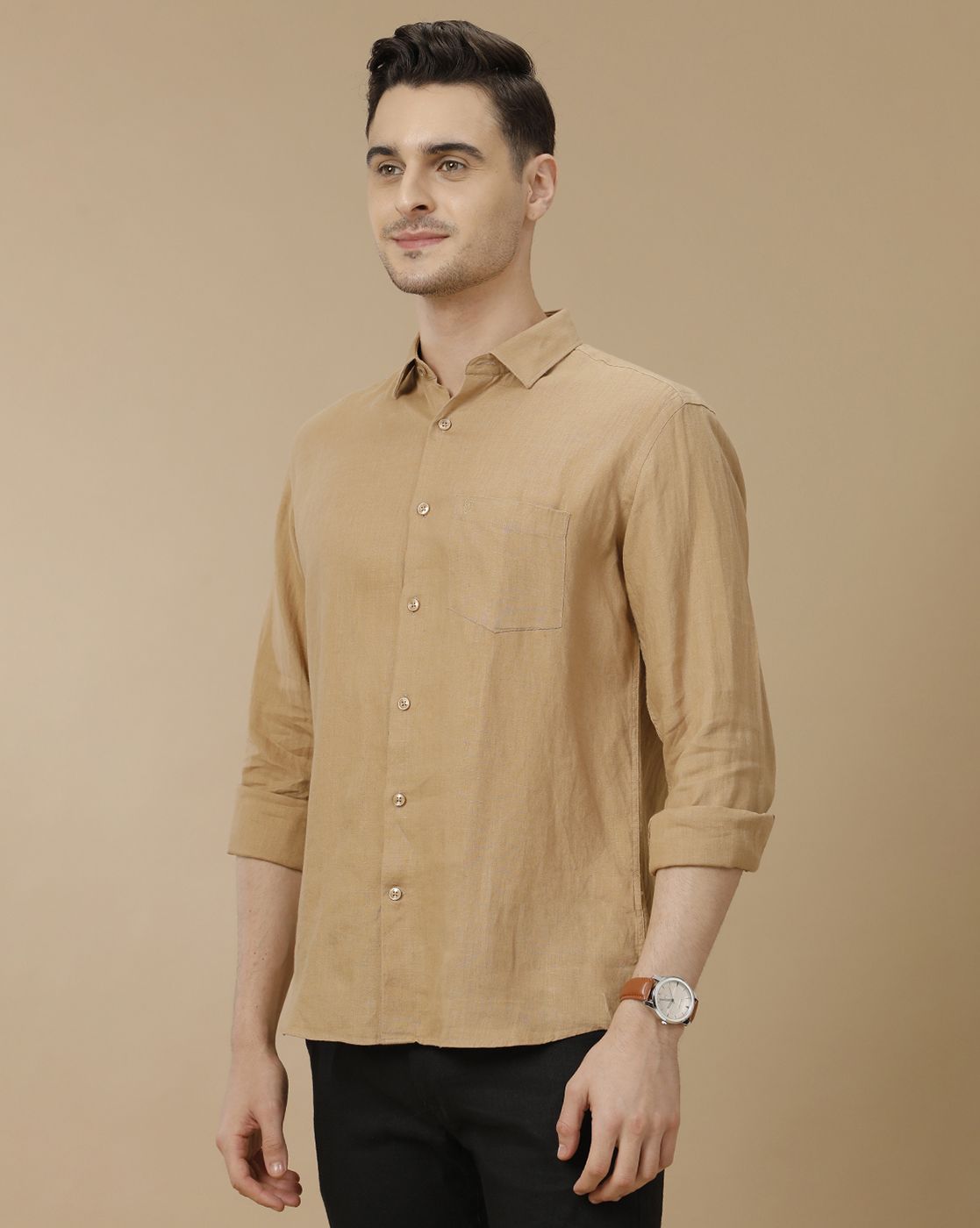 Men's Pure Linen Brown Solid Contemporary Fit Full Sleeve Casual Shirt
