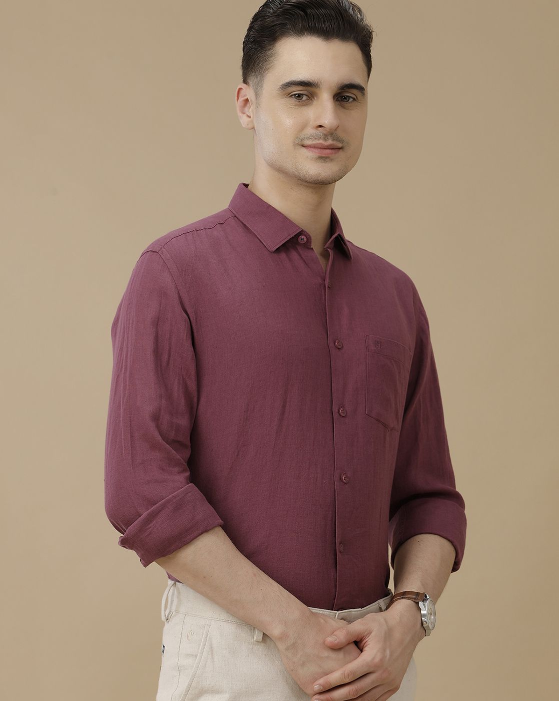 Men's Pure Linen Purple Solid Contemporary Fit Full Sleeve Casual Shirt