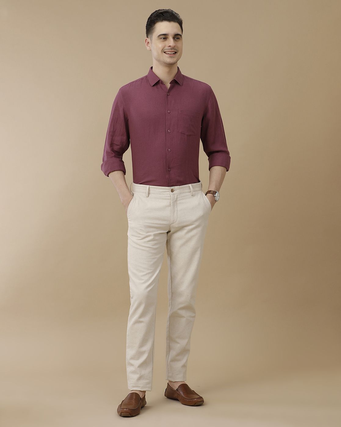 Men's Pure Linen Purple Solid Contemporary Fit Full Sleeve Casual Shirt