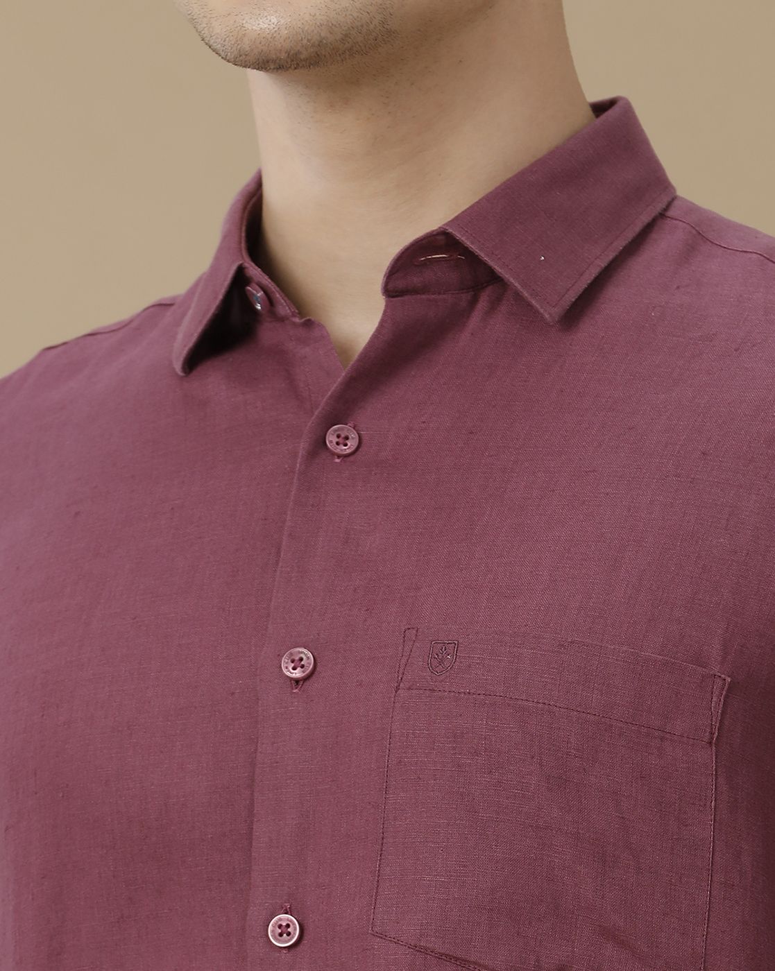 Men's Pure Linen Purple Solid Contemporary Fit Full Sleeve Casual Shirt