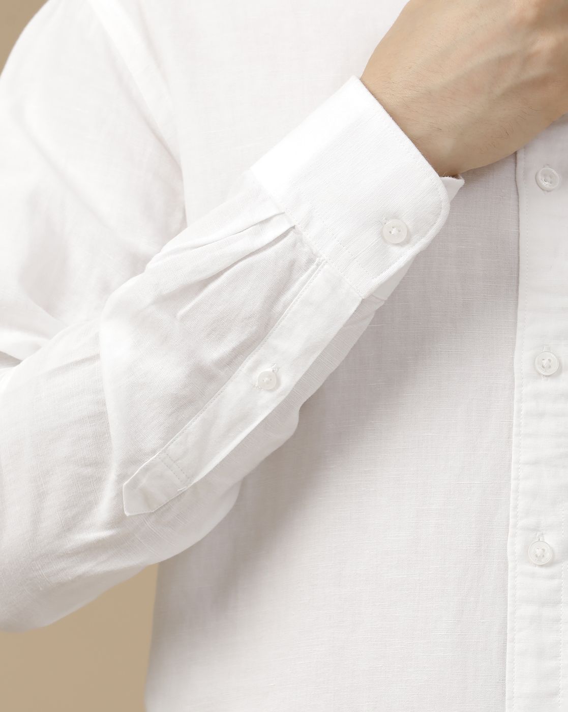 Men's Linen Rich White Solid Contemporary Fit Full Sleeve Casual Shirt