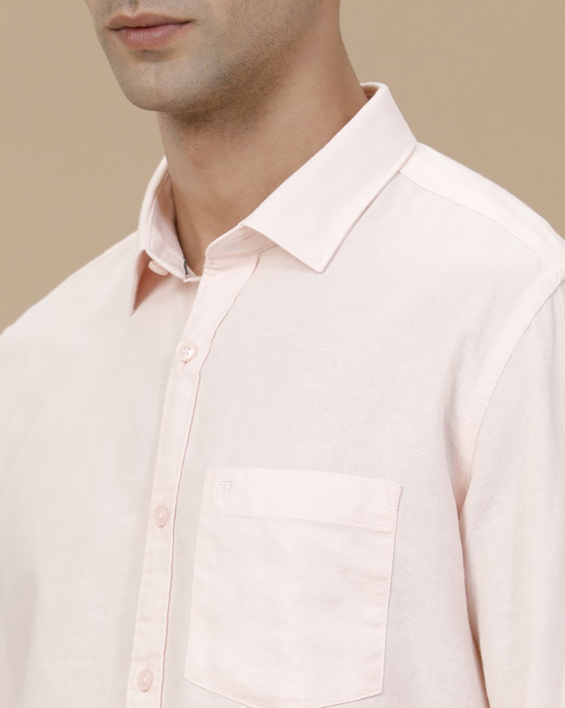 Linen Club Men's Linen Rich Pink Solid Contemporary Fit Full Sleeve Casual Shirt