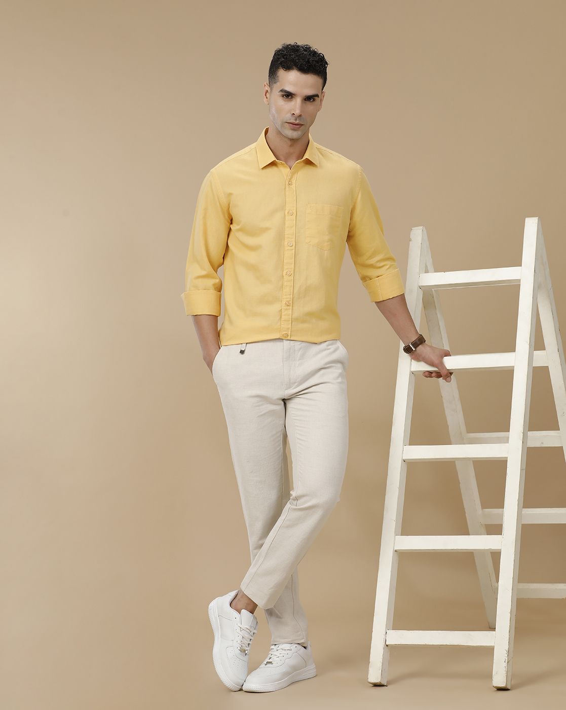 Linen Club Men's Linen Rich Yellow Solid Contemporary Fit Full Sleeve Casual Shirt