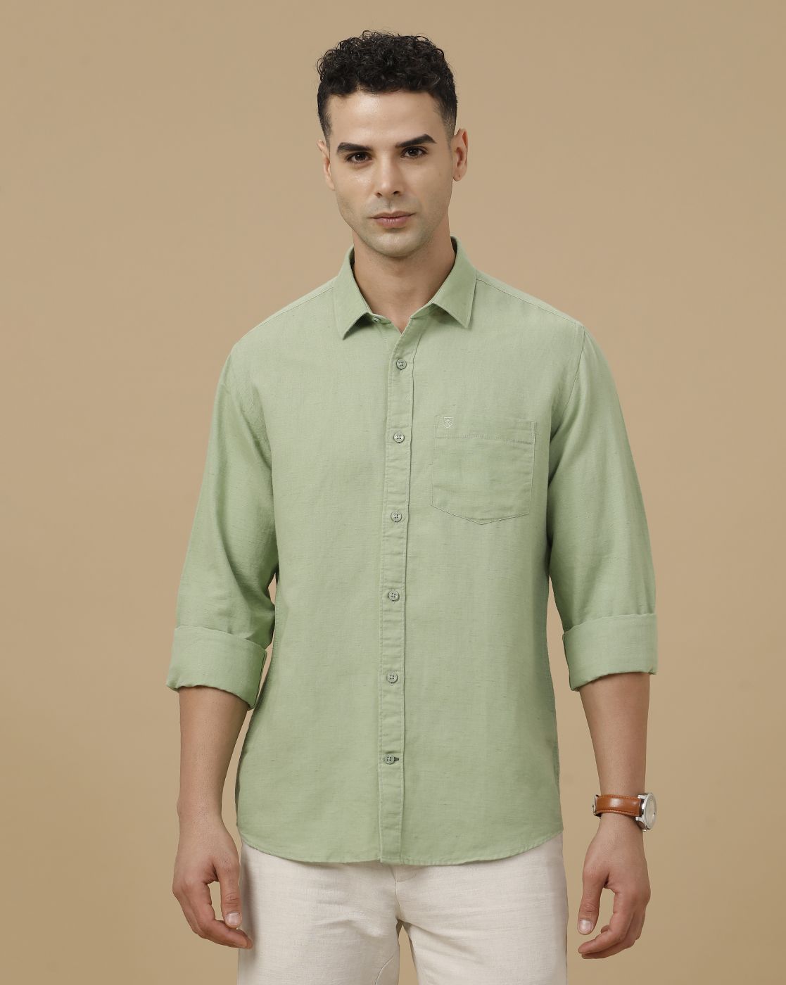 Linen Club Men's Linen Rich Green Solid Contemporary Fit Full Sleeve Casual Shirt