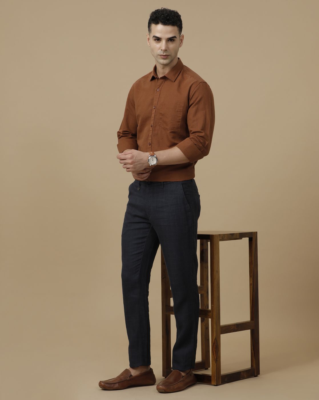 Linen Club Men's Linen Rich Brown Solid Contemporary Fit Full Sleeve Casual Shirt