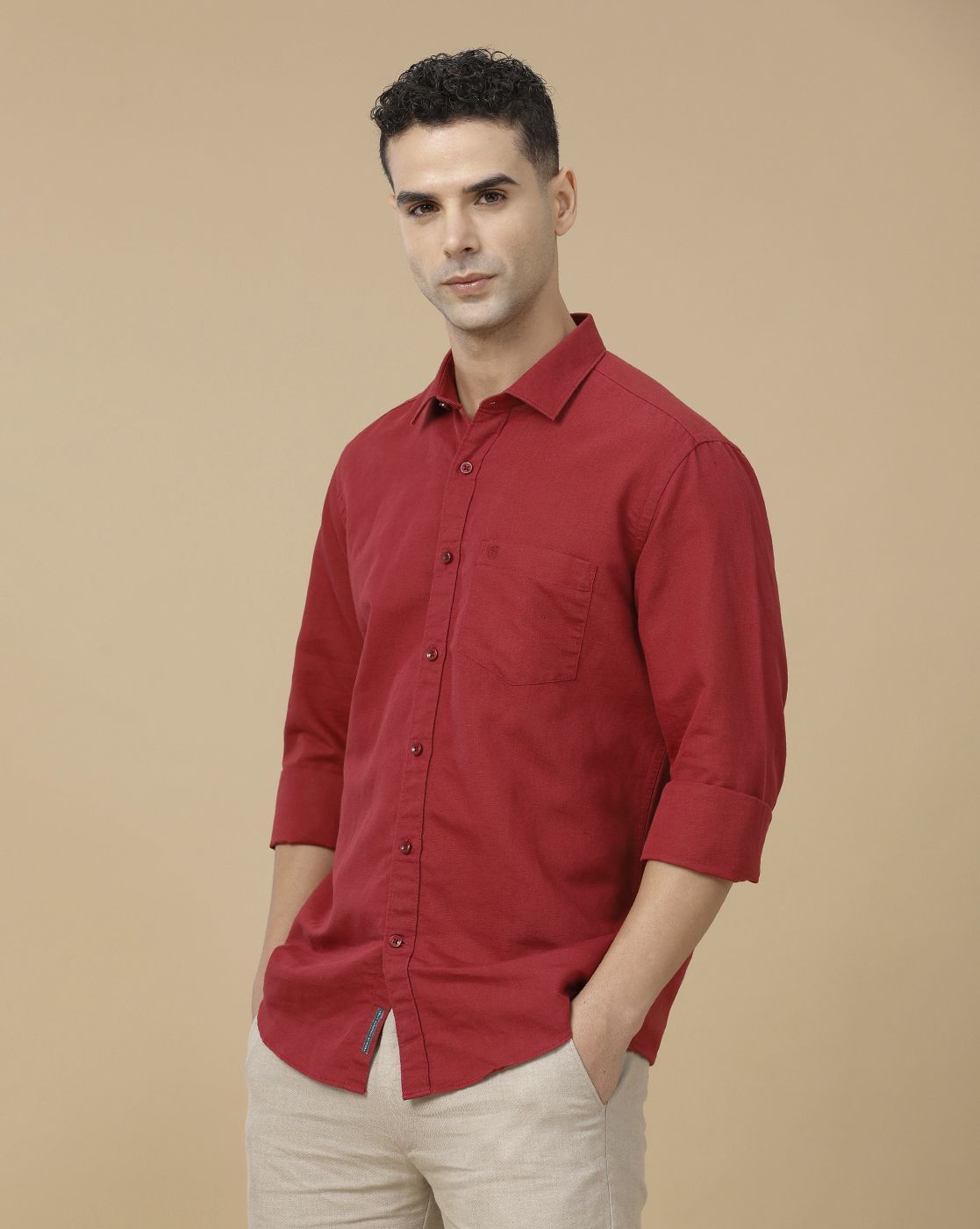 Linen Club Men's Linen Rich Red Solid Contemporary Fit Full Sleeve Casual Shirt