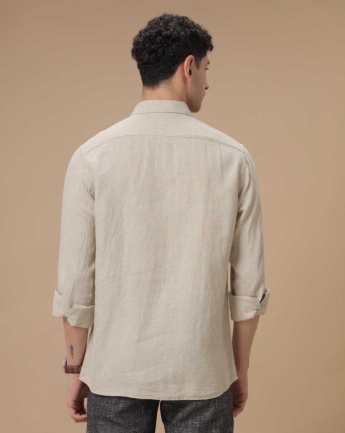 Men's Pure Linen Beige Solid Contemporary Fit Full Sleeve Casual Shirt