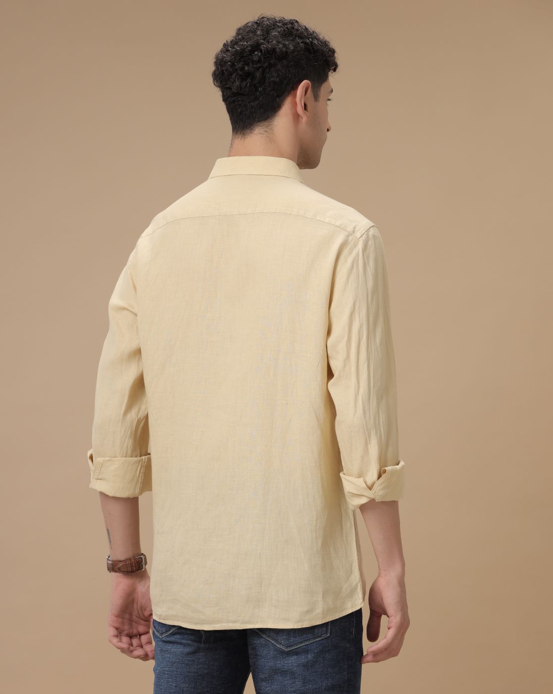 Men's Pure Linen Yellow Solid Contemporary Fit Full Sleeve Casual Shirt