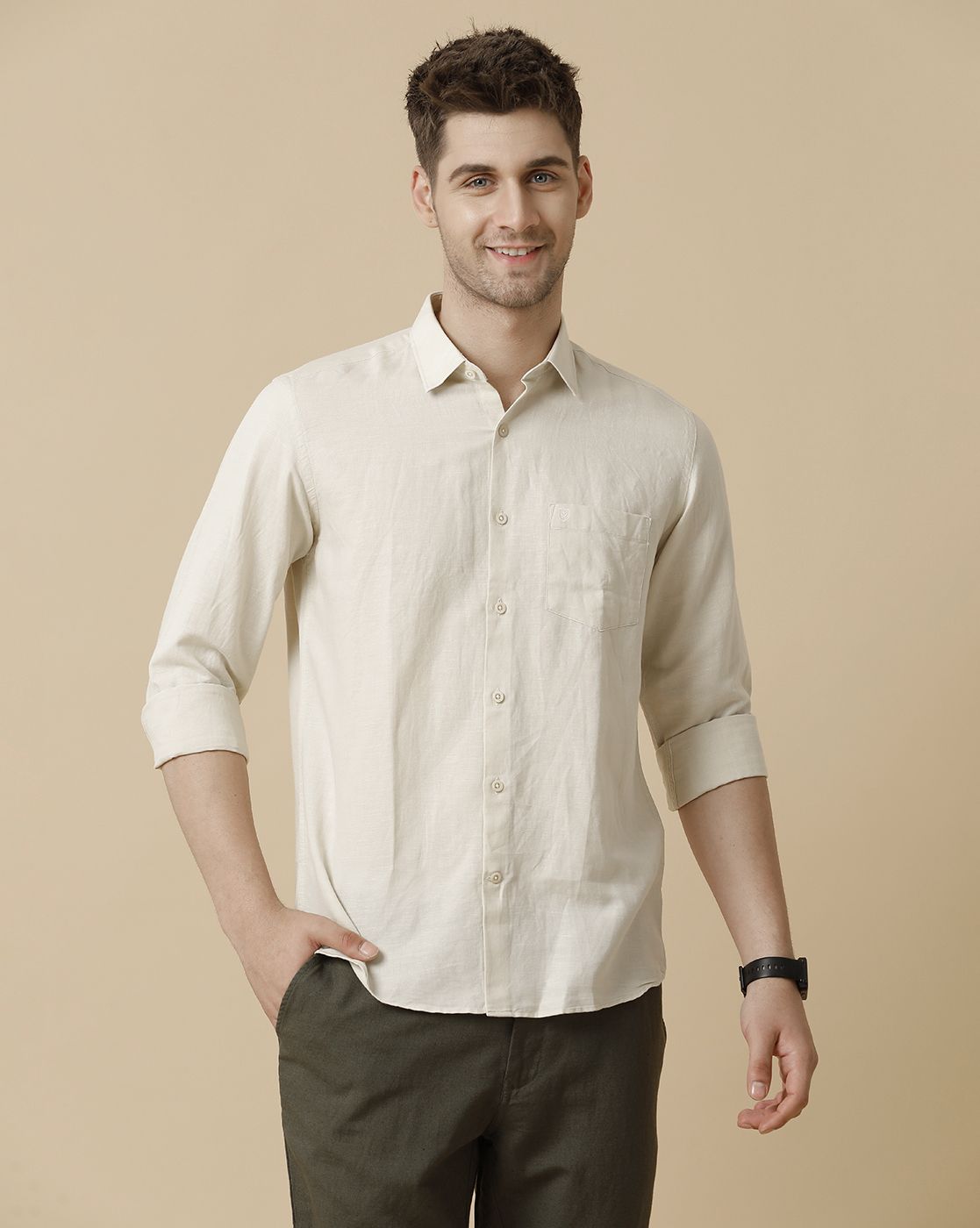 Men's Pure Linen Beige Solid Contemporary Fit Full Sleeve Sleeve Casual Shirt