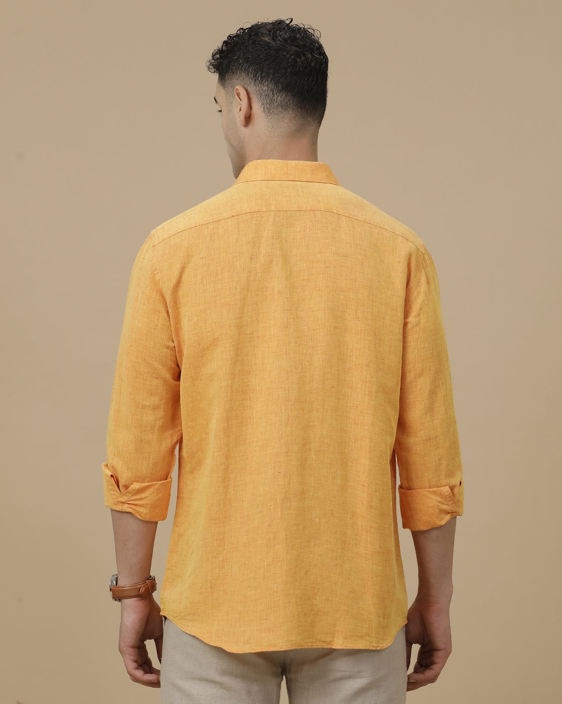 Linen Club Men's Linen Rich Yellow Solid Contemporary Fit Full Sleeve Casual Shirt