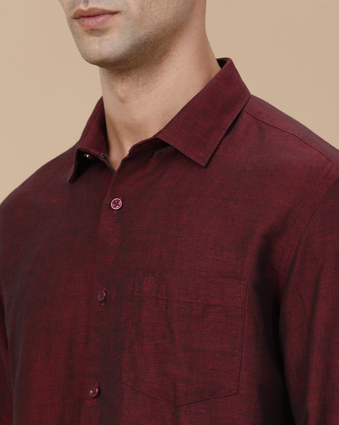 Linen Club Men's Linen Rich Maroon Solid Contemporary Fit Full Sleeve Casual Shirt