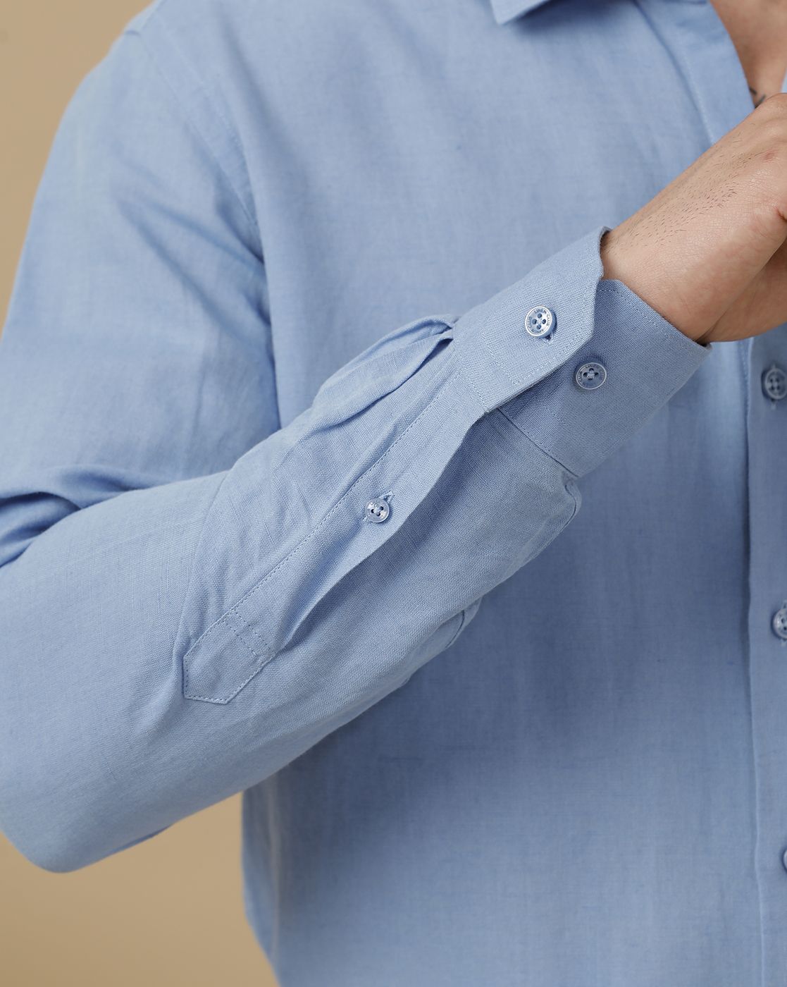 Linen Club Men's Linen Rich Blue Solid Contemporary Fit Full Sleeve Casual Shirt