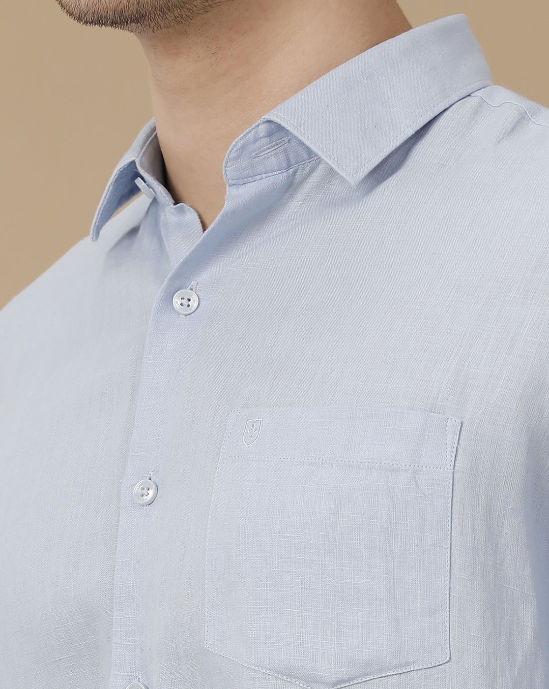 Men's Pure Linen Blue Solid Contemporary Fit Full Sleeve Casual Shirt