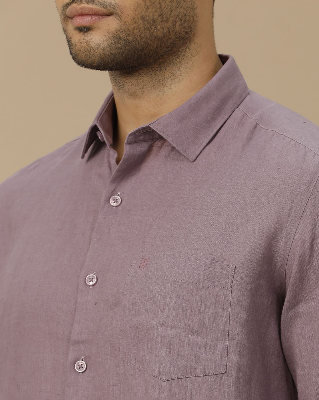 Men's Pure Linen Purple Solid Contemporary Fit Full Sleeve Casual Shirt