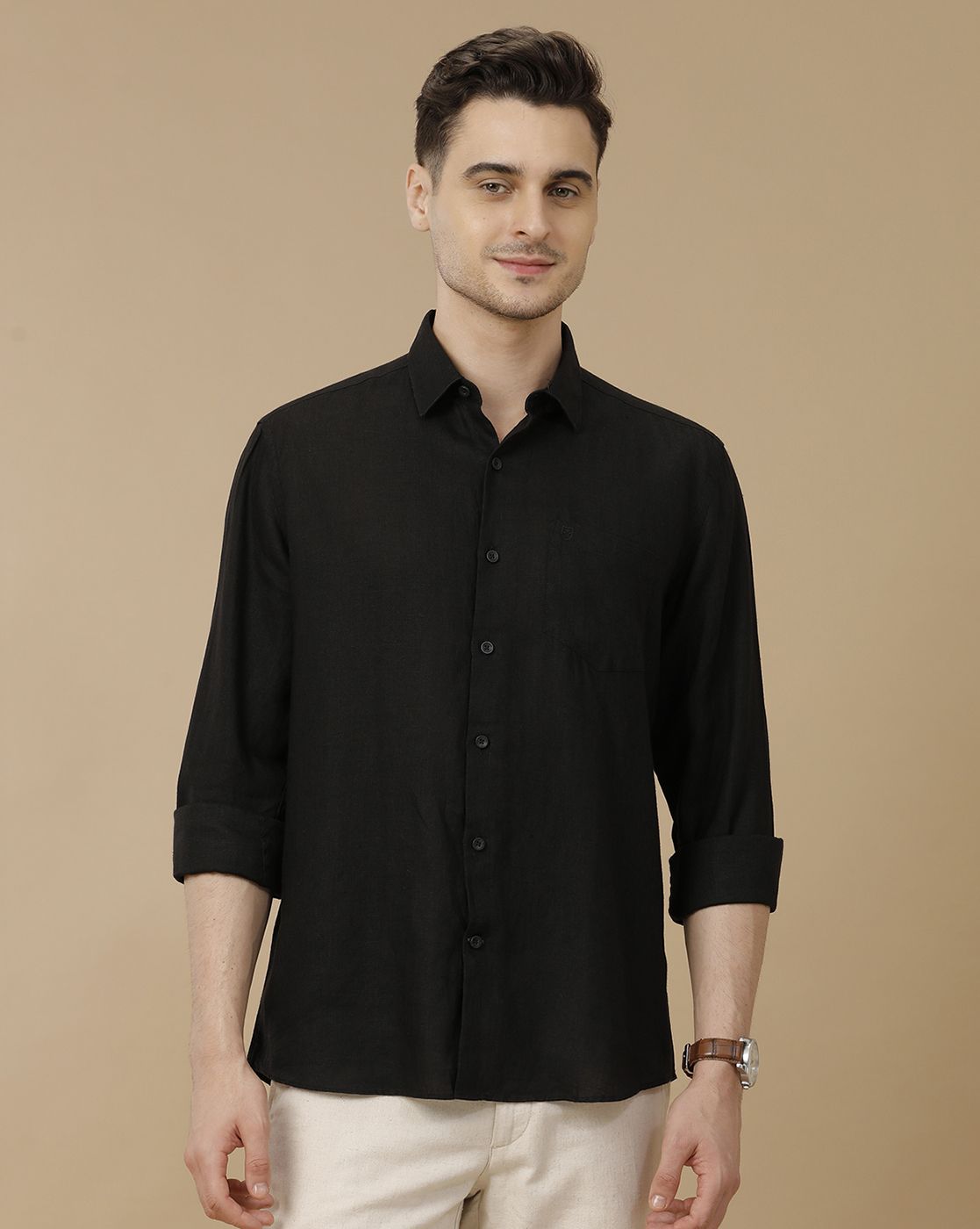 Men's Pure Linen Black Solid Contemporary Fit Full Sleeve Casual Shirt