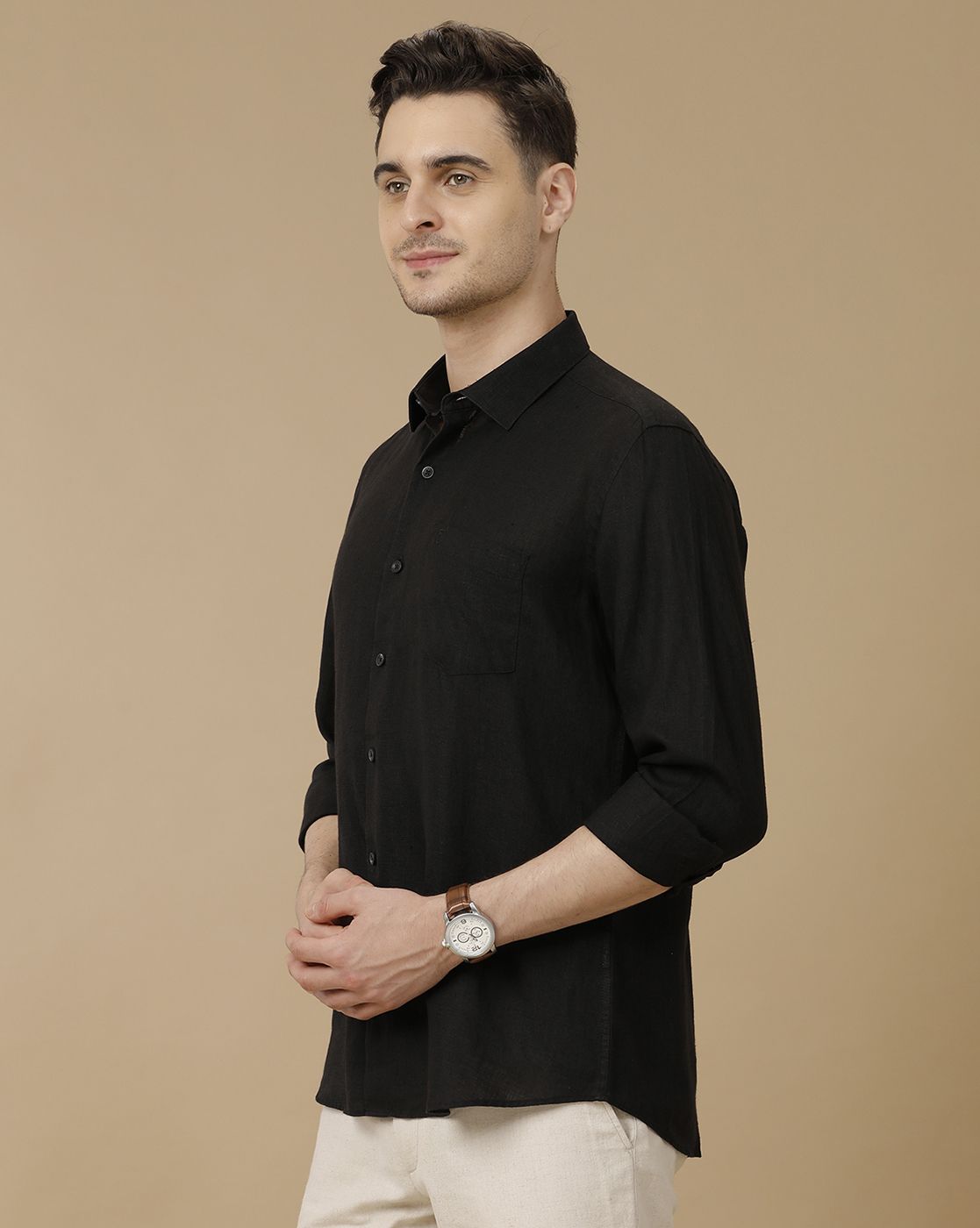 Men's Pure Linen Black Solid Contemporary Fit Full Sleeve Casual Shirt
