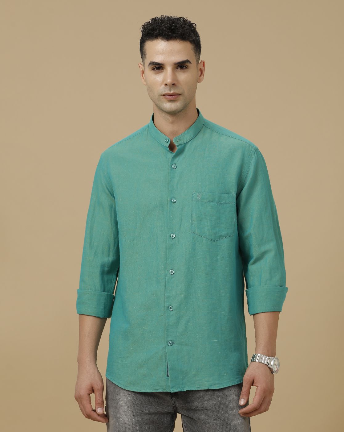 Linen Club Men's Linen Rich Green Solid Contemporary Fit Full Sleeve Casual Shirt