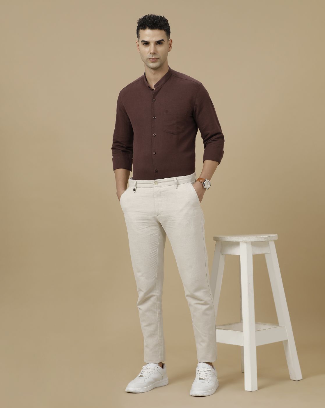 Linen Club Men's Linen Rich Brown Solid Contemporary Fit Full Sleeve Casual Shirt