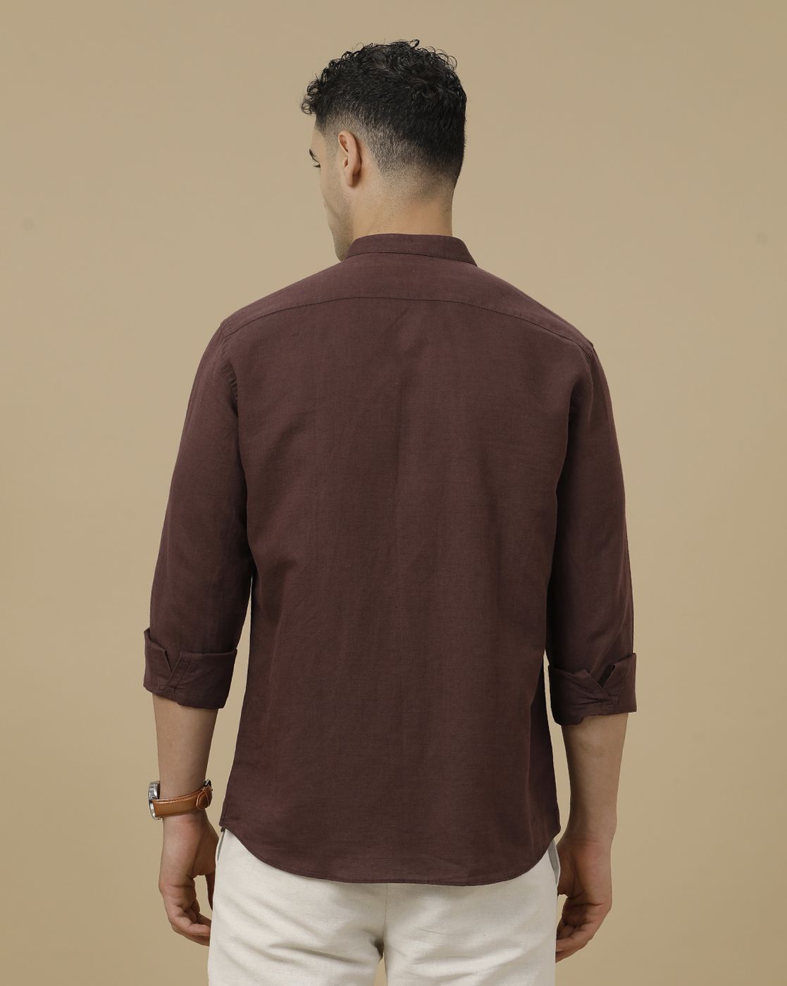Linen Club Men's Linen Rich Brown Solid Contemporary Fit Full Sleeve Casual Shirt