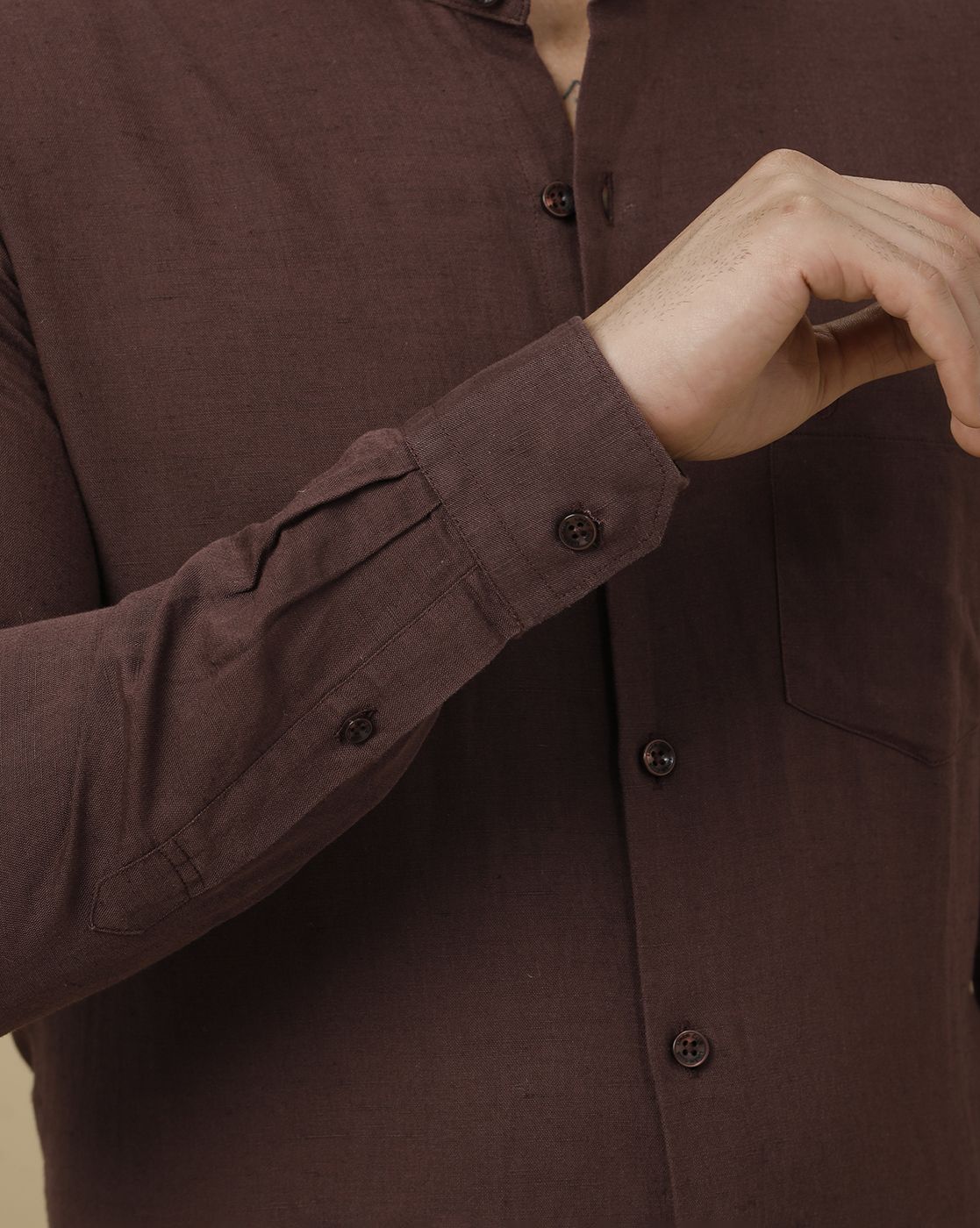 Linen Club Men's Linen Rich Brown Solid Contemporary Fit Full Sleeve Casual Shirt